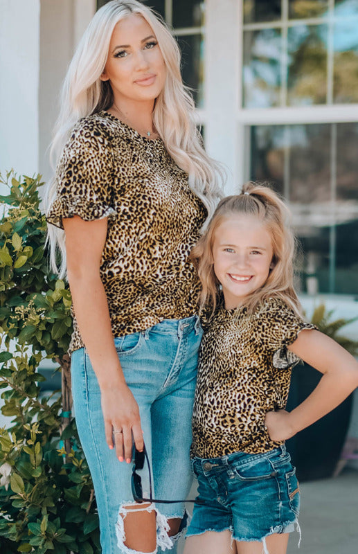 Girls Leopard Print Ruffle Short Sleeve Crew Neck Top