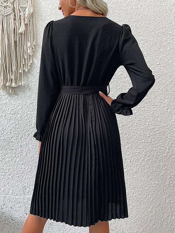 Women's casual long-sleeved pleated dresses