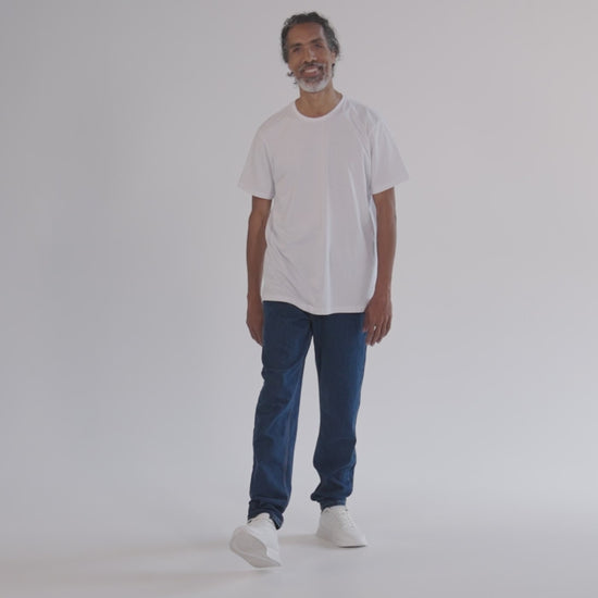 Men's Fitted Straight Cut T-Shirt.mp4