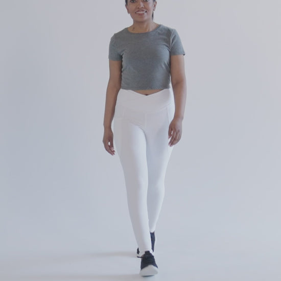 All-Over Print Crossover Leggings with Pockets.mp4